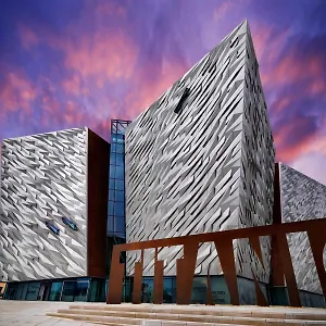 Bailey's Townhouse Belfast